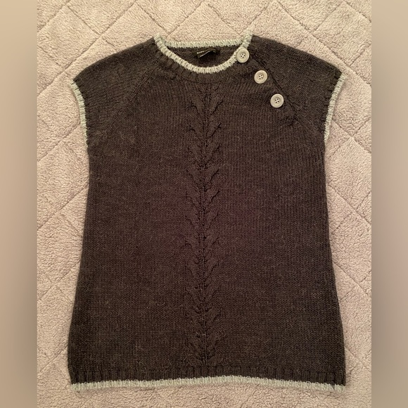 BCBGMaxAzria sweater - Picture 3 of 10